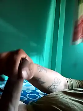 WIlGar1993 online show from November 2025 07:25:01 PM