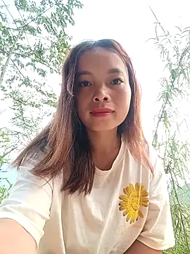 Nguyet2k4 online show from April 2026 11:10:02 PM