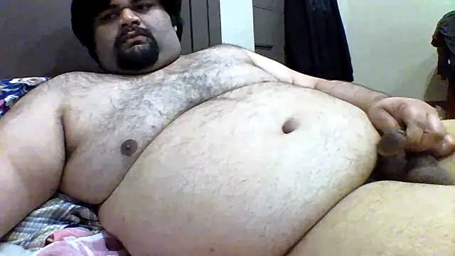 Snapshot of ShavenScope24 chatting on June 2026 03:47:02 PM ShavenScope24 online show from June 2026 03:47:02 PM