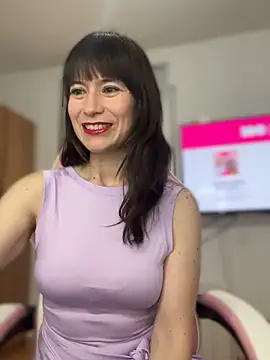 AlanaRius18 online show from April 2026 10:41:01 AM