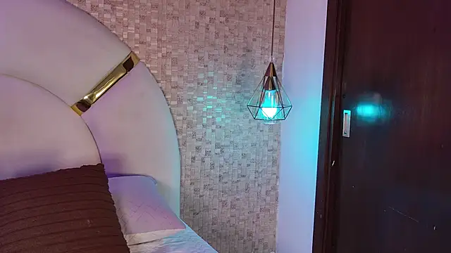 emmy rose25 online show from March 2026 11:38:02 AM