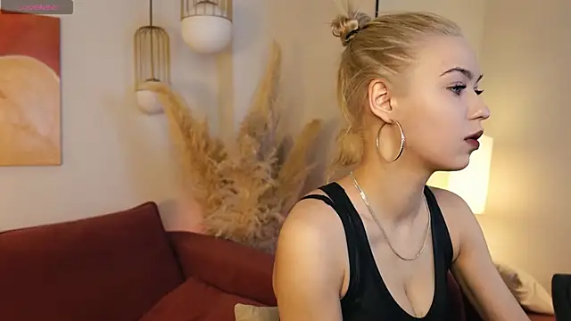 AlysiaSun  online show from April 2026 09:12:01 PM