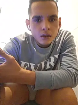 Daiberrubio online show from April 2026 06:01:02 PM