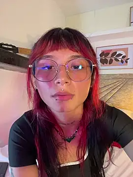 Emma duff online show from April 2026 09:39:33 PM