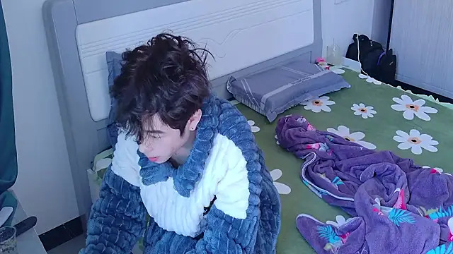 Snapshot of Stuffy-111 chatting on October 2025 04:20:01 AM Stuffy-111 online show from October 2025 04:20:01 AM