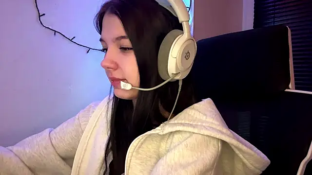 HanaMantanaDell online show from February 2026 03:07:01 PM