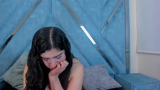 talialadyx online show from February 2026 12:43:02 PM