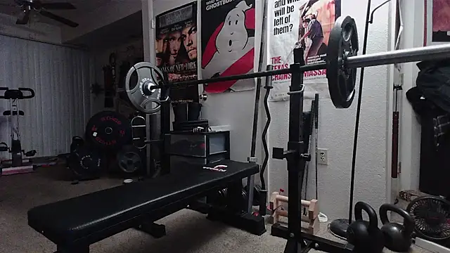 biggerisbetter12 online show from March 2026 12:13:01 PM