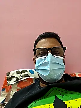 40ButNaughty online show from October 2025 06:17:01 PM