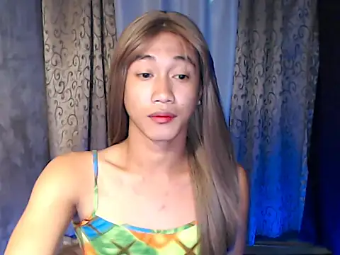 taylaxuxu online show from February 2026 04:22:01 AM