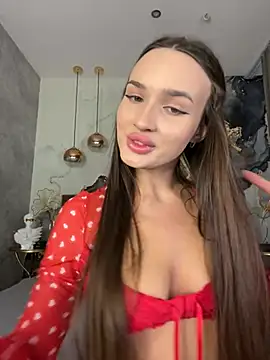 LillyNatty18 online show from June 2026 10:25:01 PM