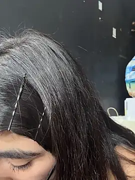 milky denni online show from October 2025 01:06:02 AM