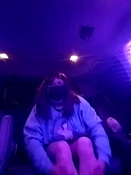 Snapshot of Ashley-Amber_Dragon chatting on December 2025 03:23:01 AM Ashley-Amber Dragon online show from December 2025 03:23:01 AM