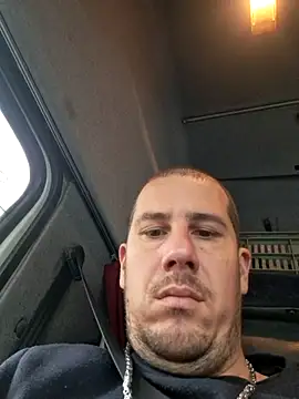 Snapshot of Szeximado31 chatting on November 2025 06:58:02 AM Szeximado31 online show from November 2025 06:58:02 AM