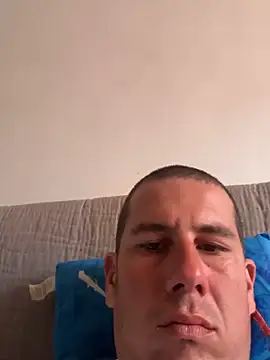 Snapshot of Szeximado31 chatting on April 2026 12:32:02 PM Szeximado31 online show from April 2026 12:32:02 PM