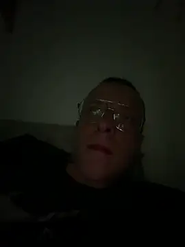 dominik2323 online show from July 2026 10:14:02 PM