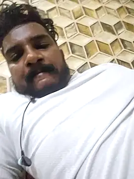 Snapshot of rahulsexyb chatting on November 2025 06:02:02 AM rahulsexyb online show from November 2025 06:02:02 AM