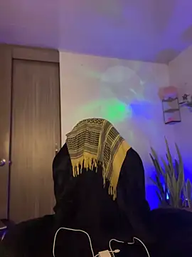 FreszX online show from April 2026 04:10:02 PM