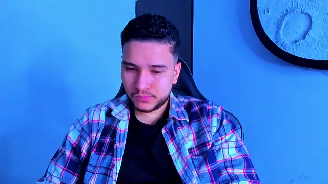 mike 257 online show from March 2026 12:17:02 PM