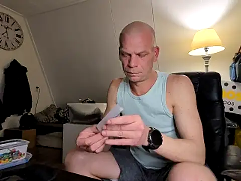 Kinky Play1 online show from March 2026 06:25:02 PM