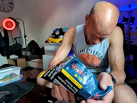 Kinky Play1 online show from June 2026 07:03:02 PM
