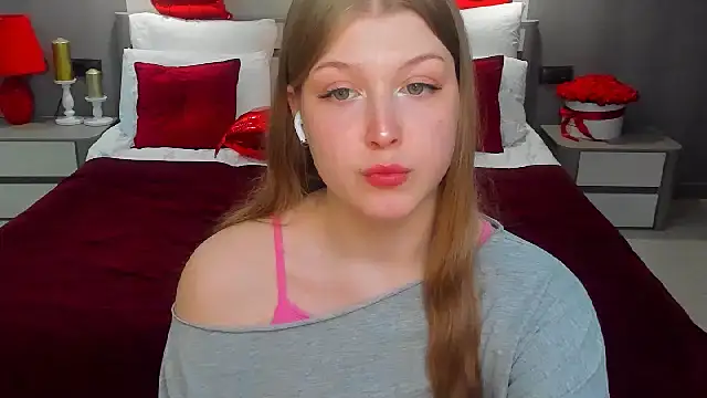 Stella Light online show from March 2026 07:42:02 PM