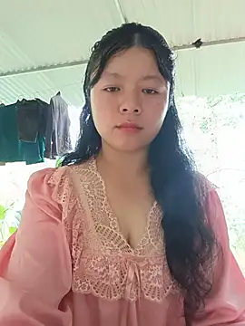 Snapshot of lisa-bae00 chatting on July 2026 01:51:02 AM lisa-bae00 online show from July 2026 01:51:02 AM