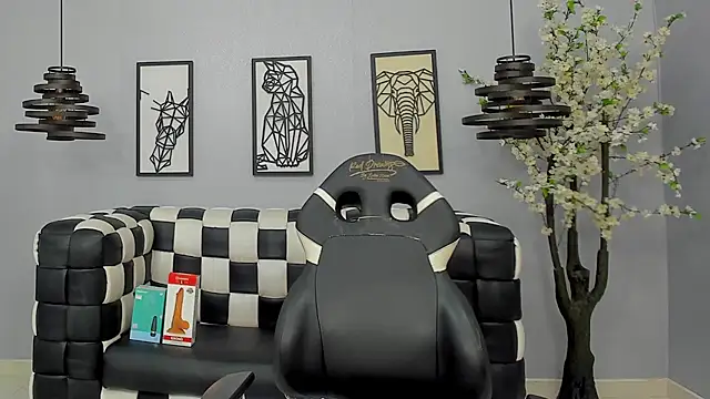 Bianca Millf online show from April 2026 03:51:02 AM