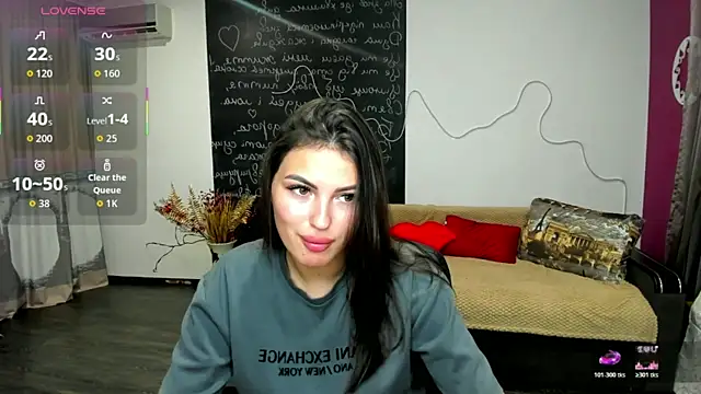 Snapshot of KittyShenson chatting on July 2026 05:40:02 PM KittyShenson online show from July 2026 05:40:02 PM