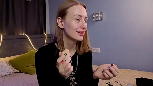 ZolaDickmann online show from November 2025 08:15:02 AM