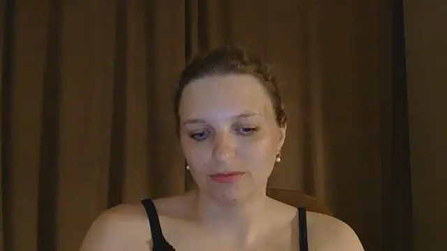 ElisSky301 online show from May 2026 08:13:02 PM