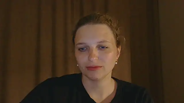 ElisSky301 online show from June 2026 07:38:02 PM