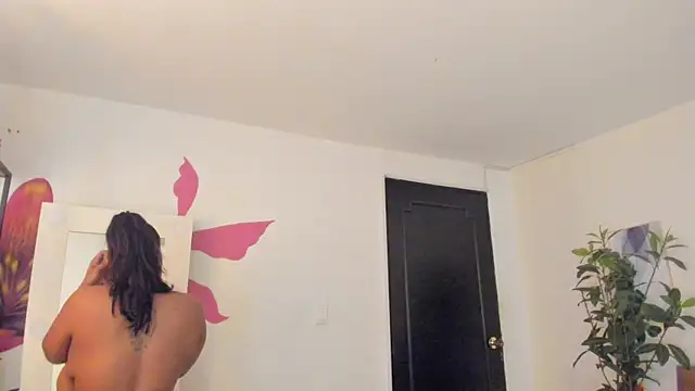 YariRose online show from March 2026 02:24:01 PM