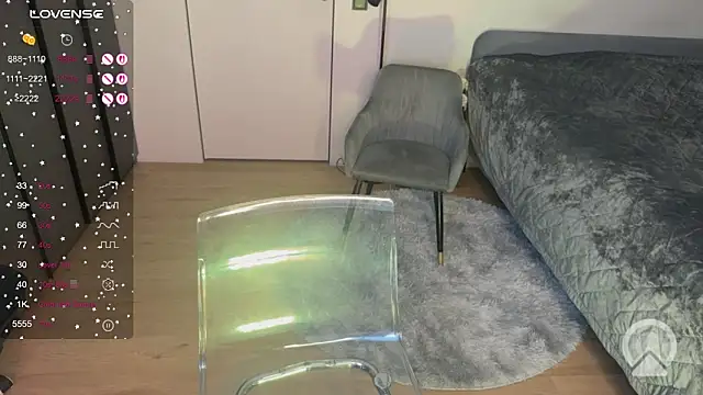 Snapshot of majestic_madam chatting on March 2026 05:23:01 AM majestic madam online show from March 2026 05:23:01 AM