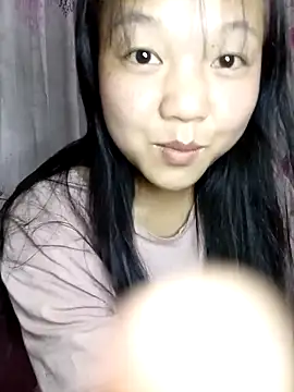 Quynhsumon online show from May 2026 03:09:02 PM