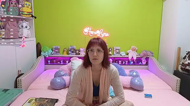 Snapshot of _HeraLuna_ chatting on January 2026 09:51:01 PM HeraLuna online show from January 2026 09:51:01 PM