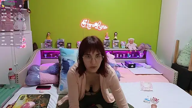 Snapshot of _HeraLuna_ chatting on February 2026 09:46:01 PM HeraLuna online show from February 2026 09:46:01 PM