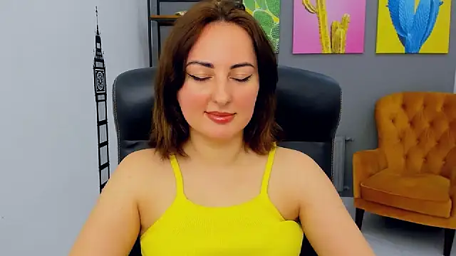 NoraSimons online show from April 2026 05:19:08 AM