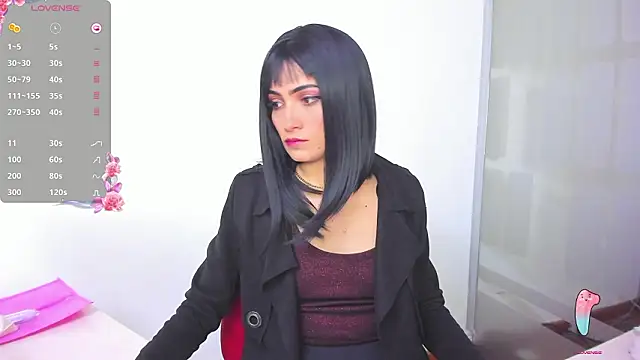 chloehanna online show from March 2026 01:40:02 PM