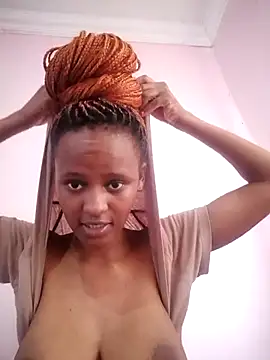 Snapshot of yummy-caramel chatting on October 2025 08:16:02 AM yummy-caramel online show from October 2025 08:16:02 AM