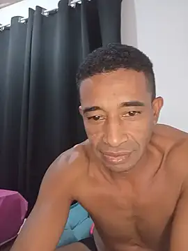 Snapshot of juniordotado87 chatting on July 2026 01:30:02 AM juniordotado87 online show from July 2026 01:30:02 AM