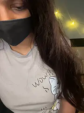 Cute Marina online show from April 2026 08:35:02 PM