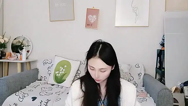 yuyan3929 online show from December 2025 01:00:01 AM