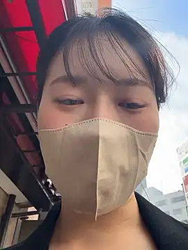 Snapshot of karenchaaan chatting on April 2026 12:59:01 AM karenchaaan online show from April 2026 12:59:01 AM