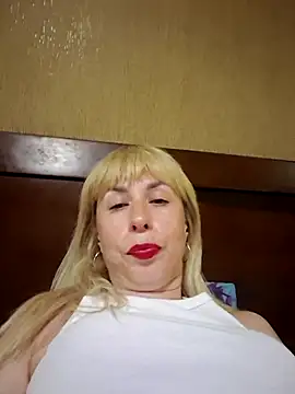Snapshot of SelinaLovqx chatting on July 2026 06:34:02 PM SelinaLovqx online show from July 2026 06:34:02 PM