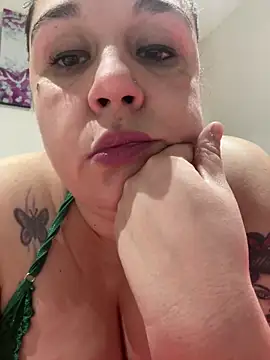 Rheetnena1 online show from June 2026 10:10:02 PM