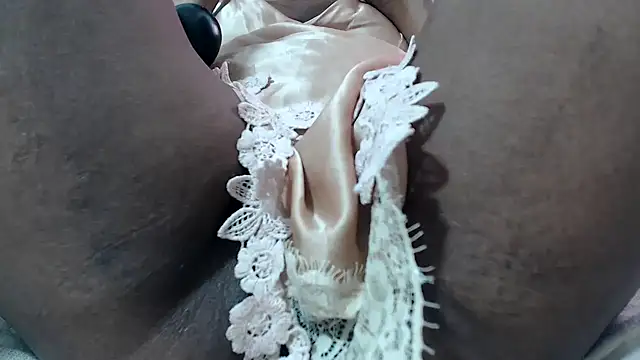 Bracylia online show from April 2026 07:45:01 AM