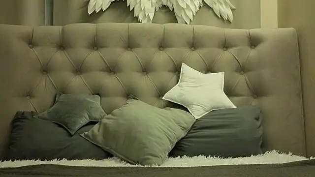 Snapshot of Oliver_star_boy_ chatting on April 2026 07:47:02 PM Oliver star boy online show from April 2026 07:47:02 PM