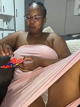 SweetCandy84 online show from March 2026 07:29:01 PM