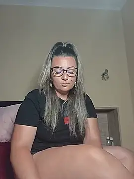 Snapshot of Gabrielaalialiali chatting on June 2026 08:08:01 AM Gabrielaalialiali online show from June 2026 08:08:01 AM
